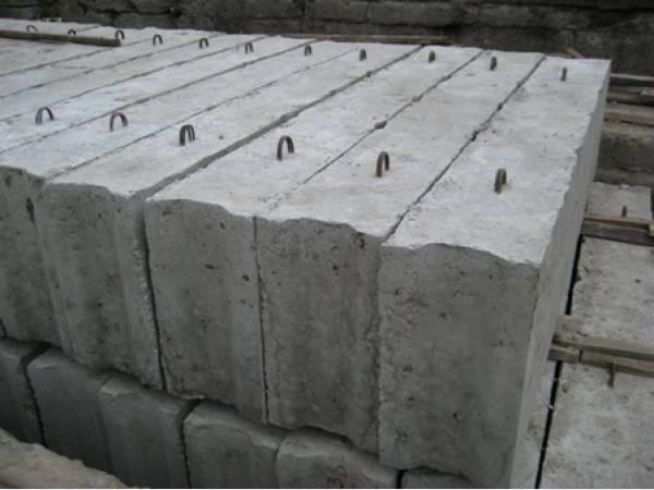 Железобетонные блоки для фундамента — залог прочности основания дома