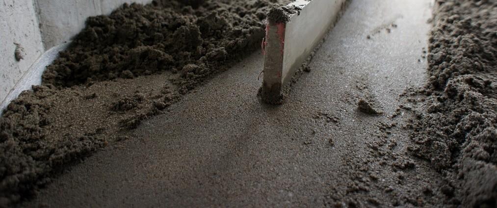 Цементно-песчаная стяжка пола