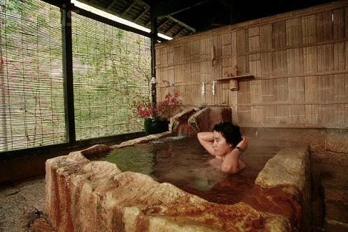 Общественная японская баня Сэнто